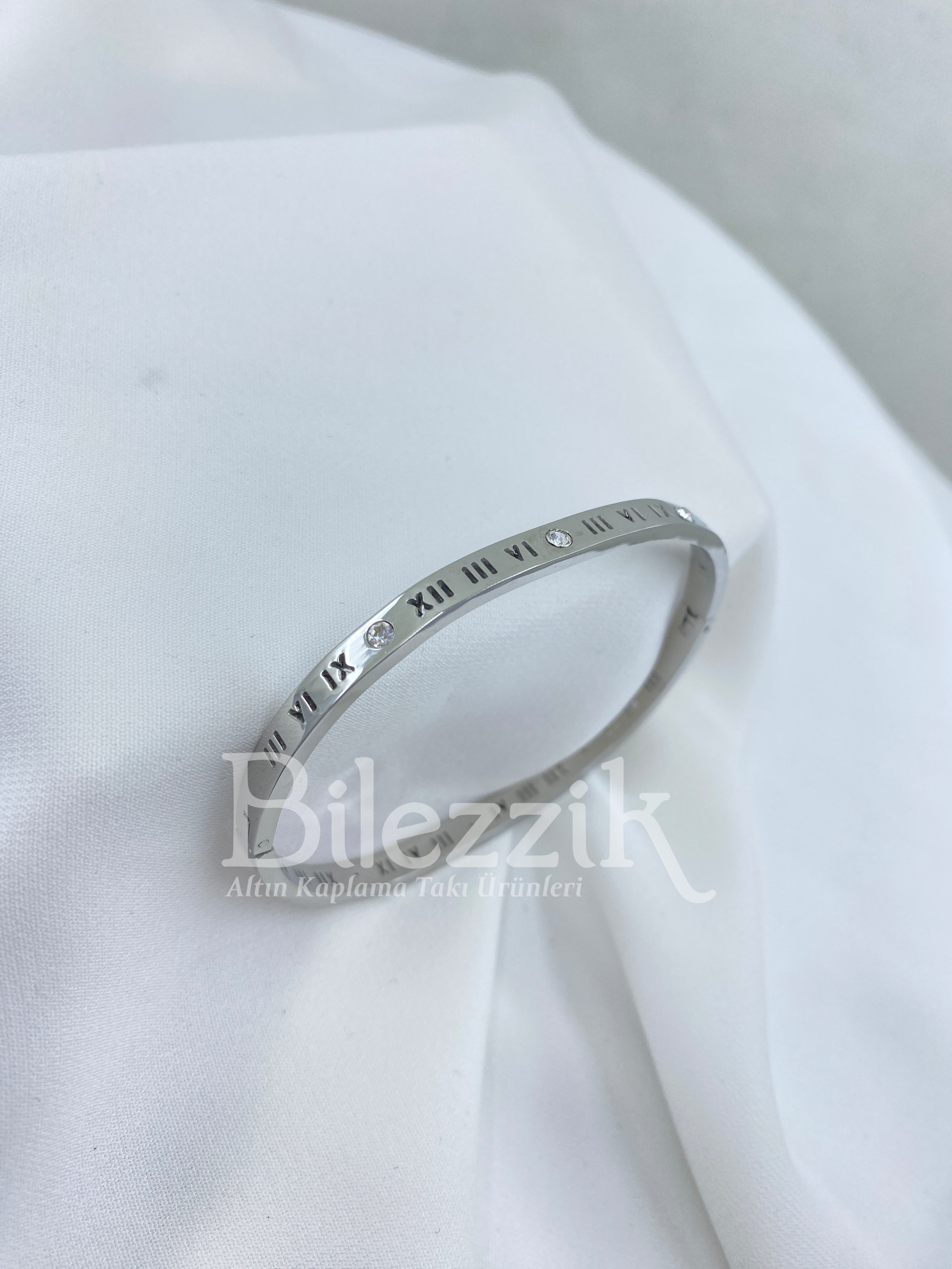 Cartier Kelepçe Modelimiz st09