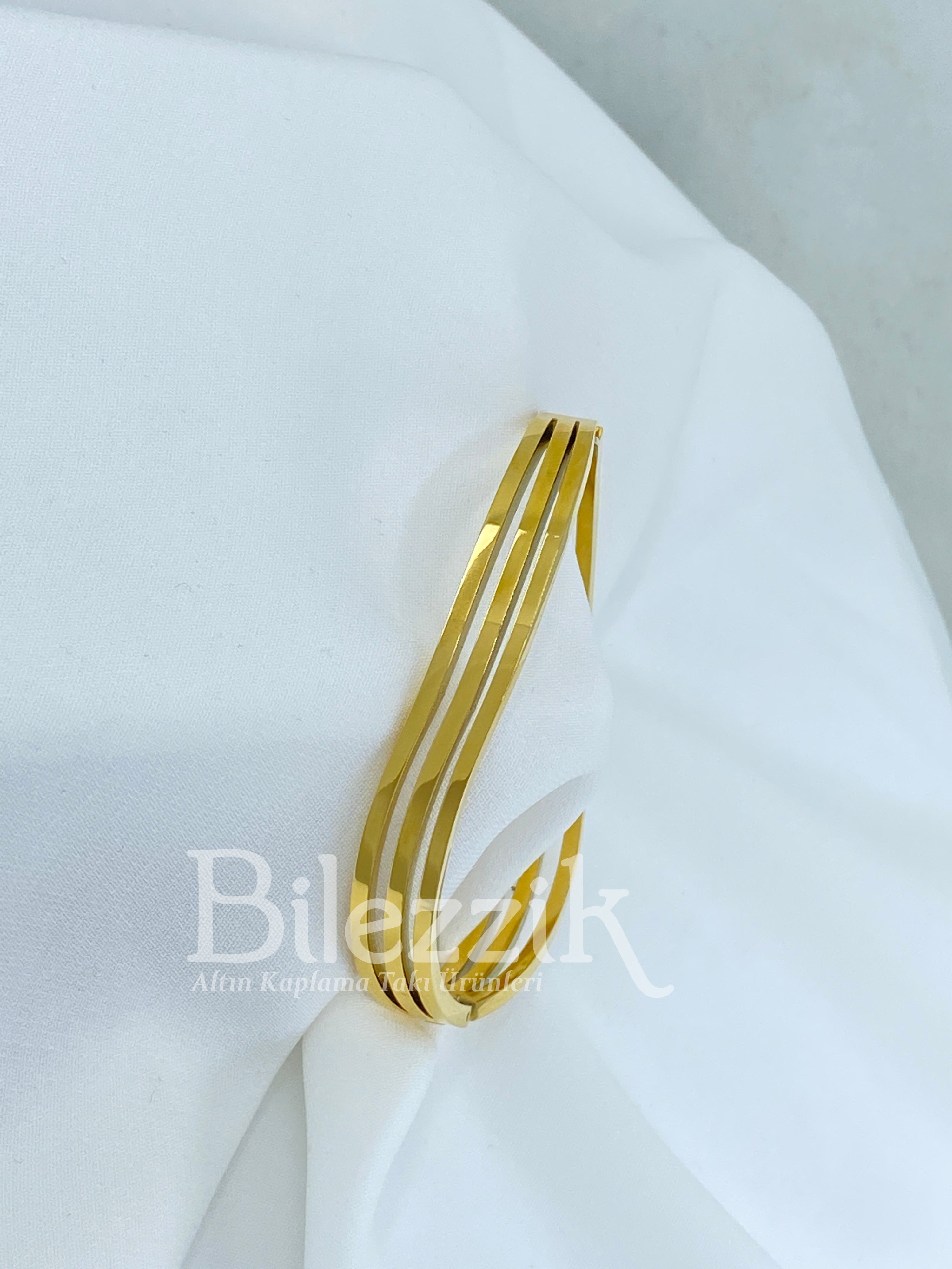 Cartier Kelepçe Modelimiz st17