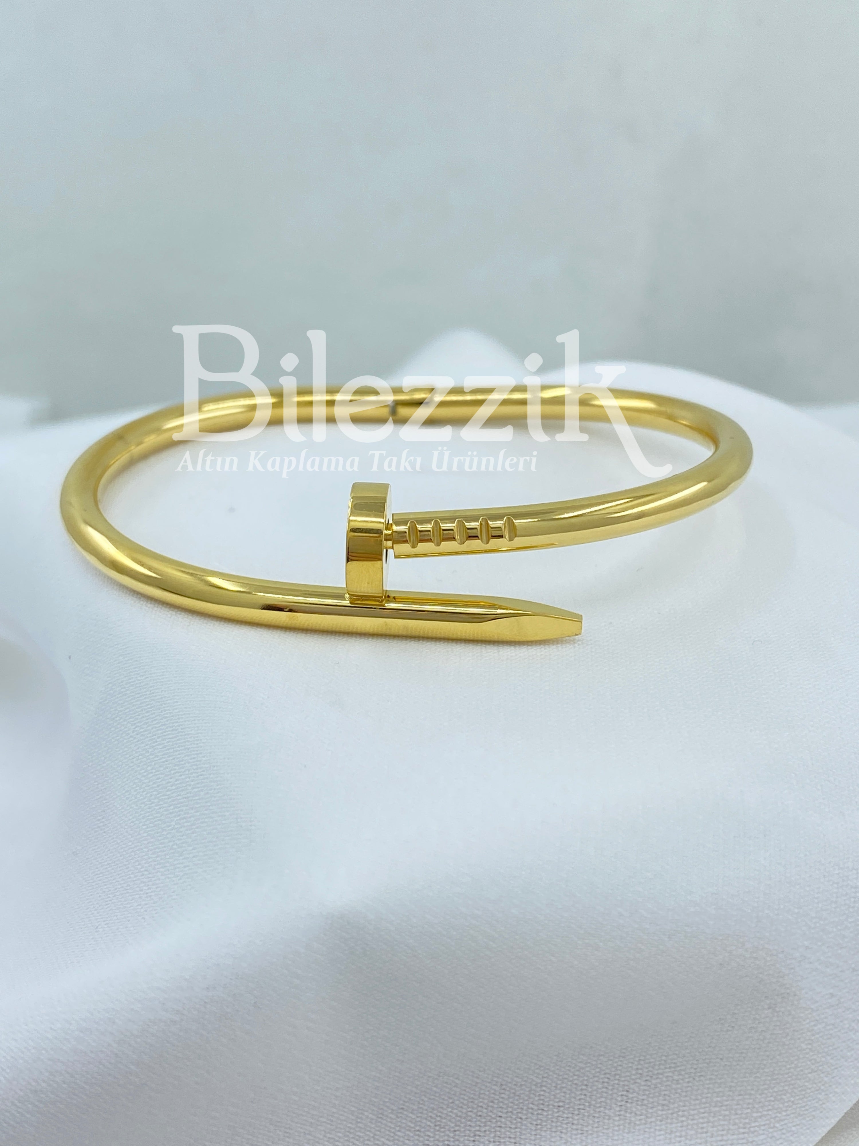 Cartier Kelepçe Modelimiz st08