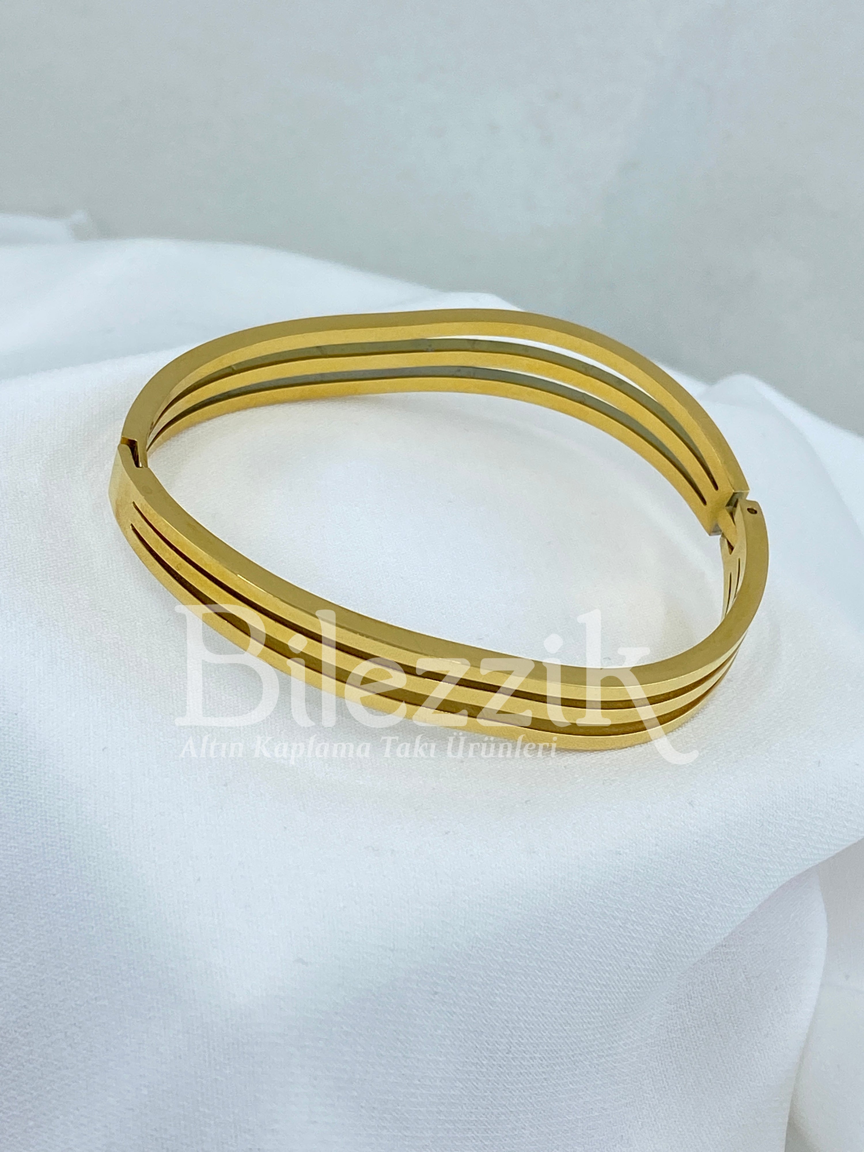 Cartier Kelepçe Modelimiz st17