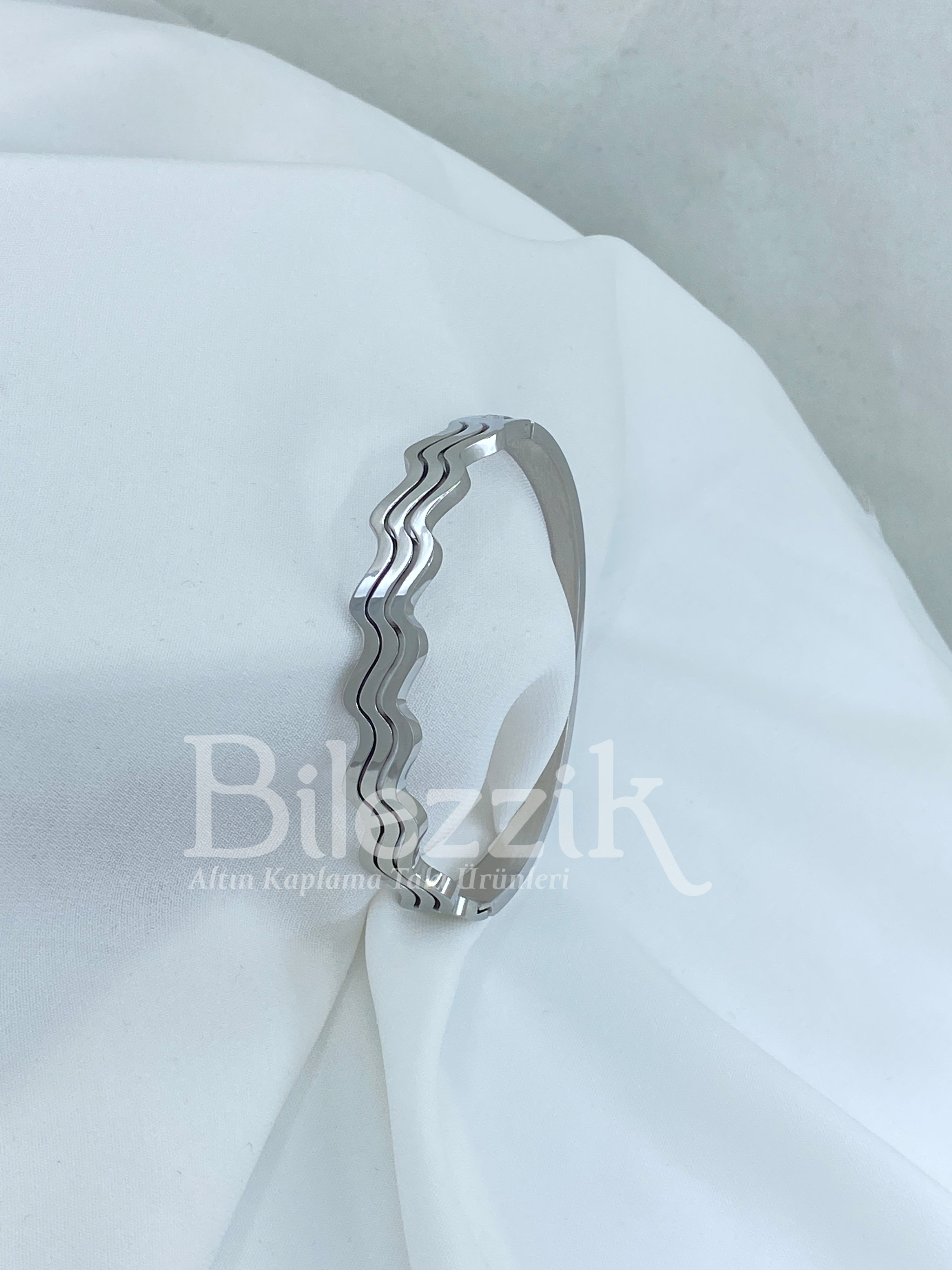 Cartier Kelepçe Modelimiz st04
