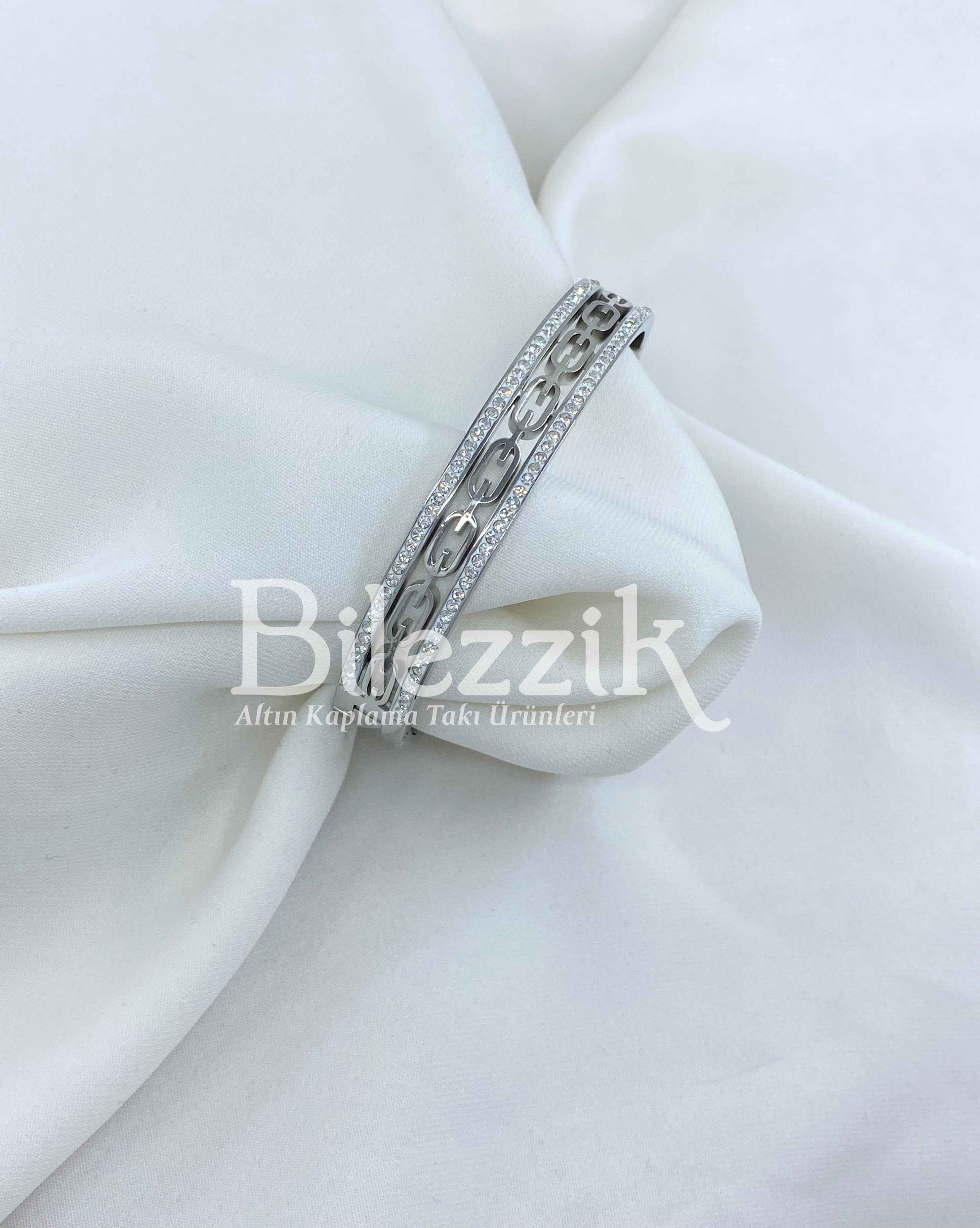 Cartier Kelepçe Modelimiz st23
