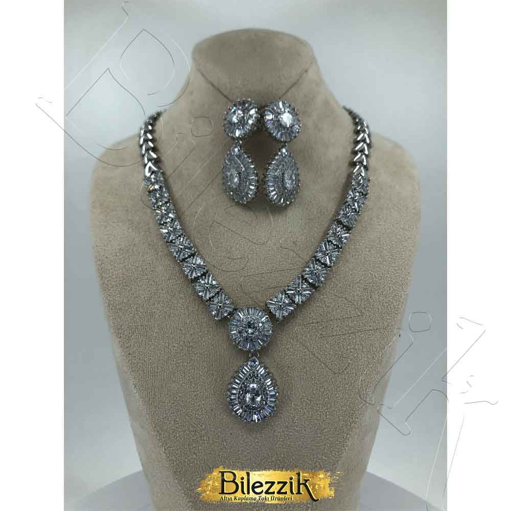 Set KN8TK2M