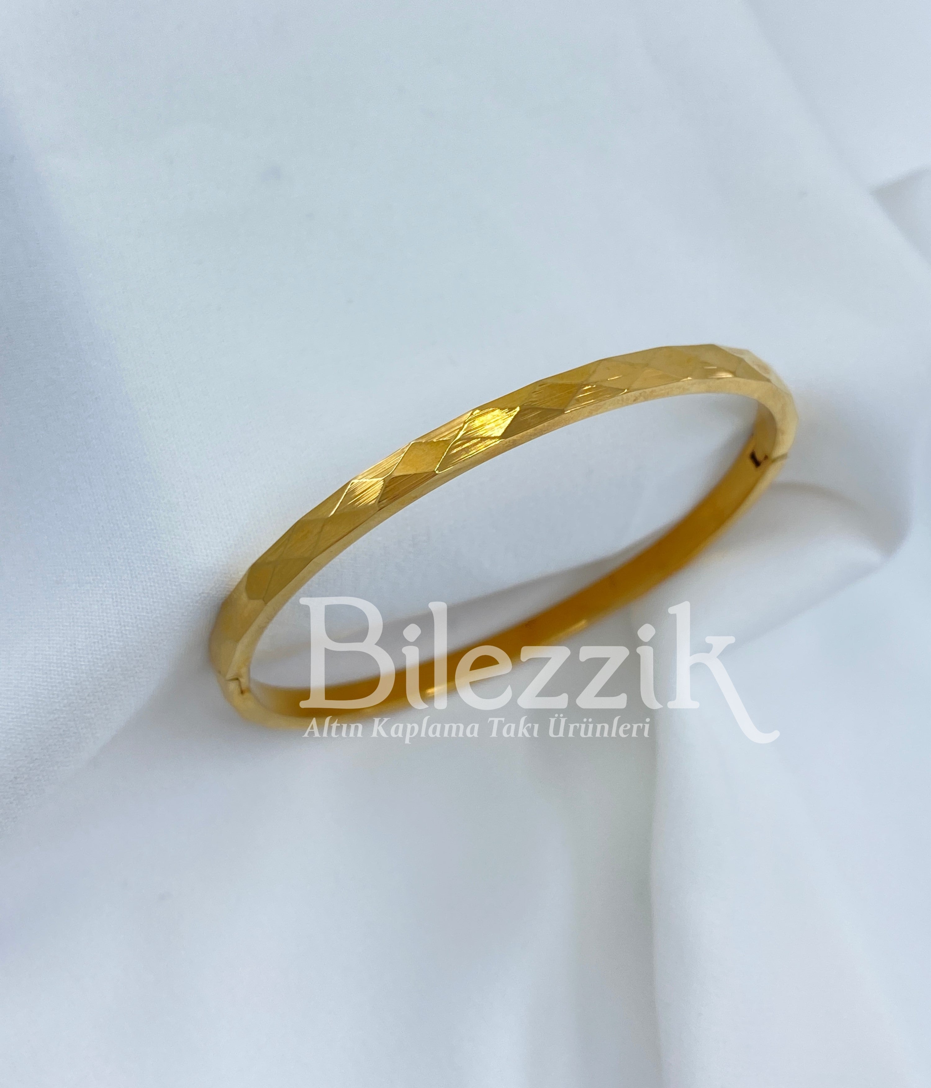 Cartier Kelepçe Modelimiz st16
